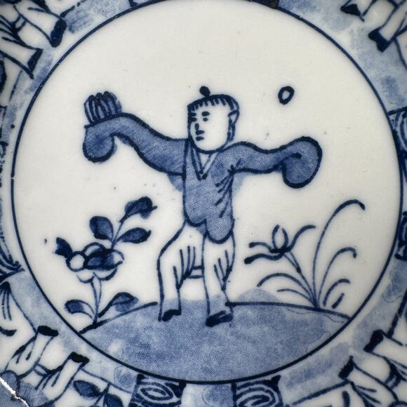 Vintage Chinese Kraak Style Bowl 6.5" Blue White Boy Chasing Butterflies - Picture 3 of 8